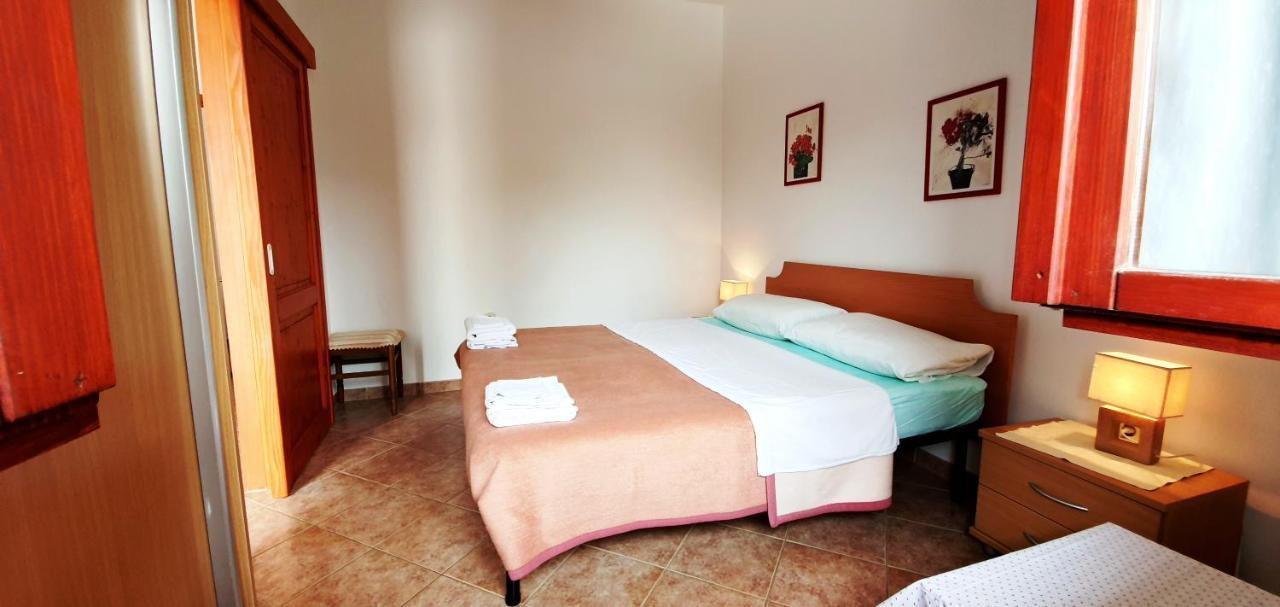 רוביני Cecillia Mare Apartments מראה חיצוני תמונה