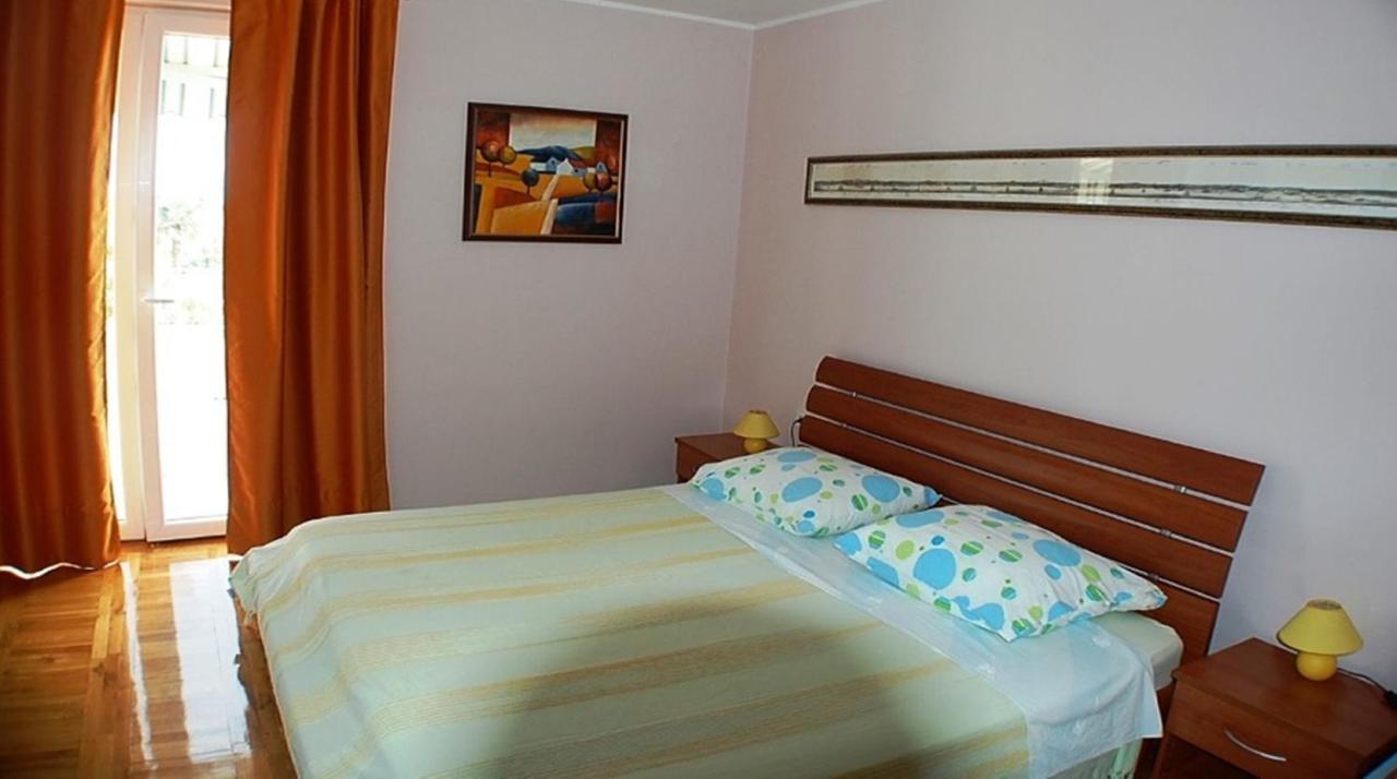 רוביני Cecillia Mare Apartments מראה חיצוני תמונה