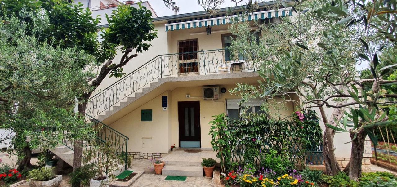 רוביני Cecillia Mare Apartments מראה חיצוני תמונה