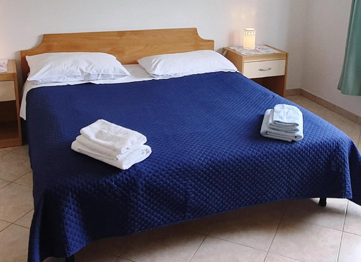 רוביני Cecillia Mare Apartments מראה חיצוני תמונה